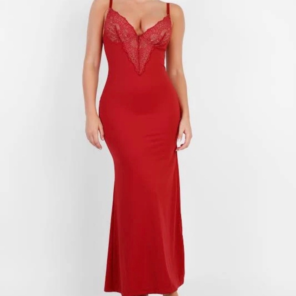 Popilush Built in Shapewear Lace Slit Maxi Dress